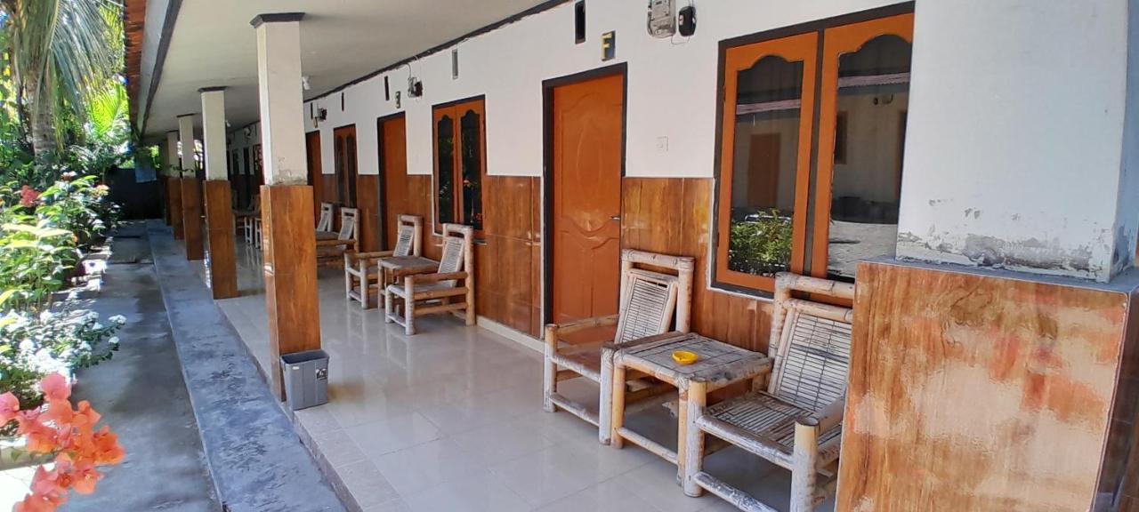 Ekas Beach Guesthouse And Restaurant Ngoại thất bức ảnh