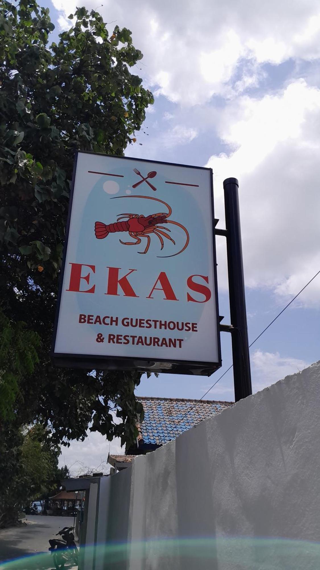 Ekas Beach Guesthouse And Restaurant Ngoại thất bức ảnh